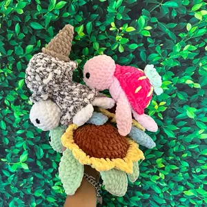 crochet mini turtles