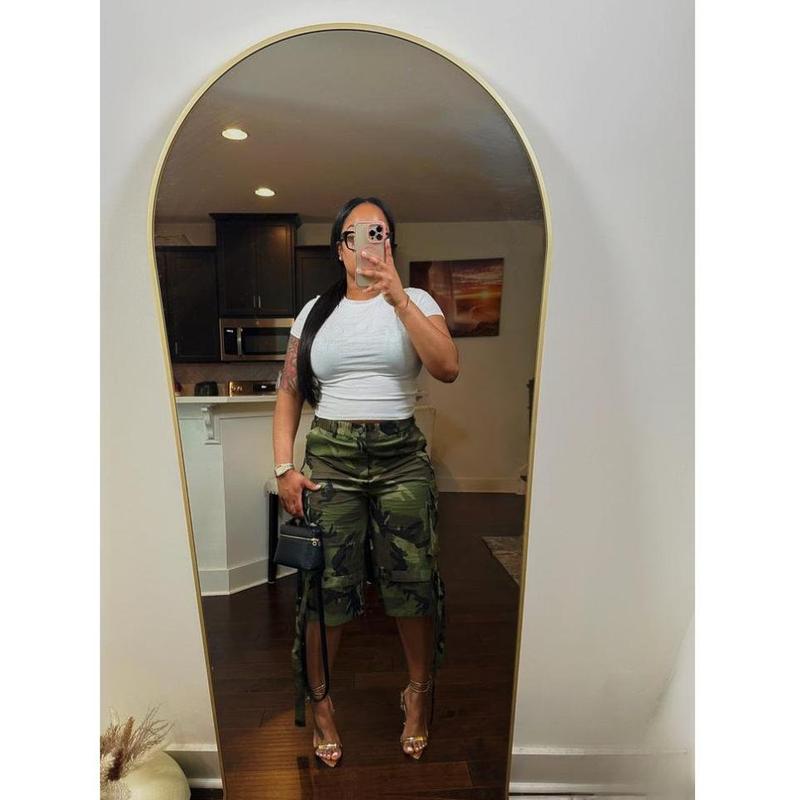 "I Love Me" Graphic Fitted Baby Tee - White Cotton Blend Cropped Top for Women's Comfortable Everyday Wear