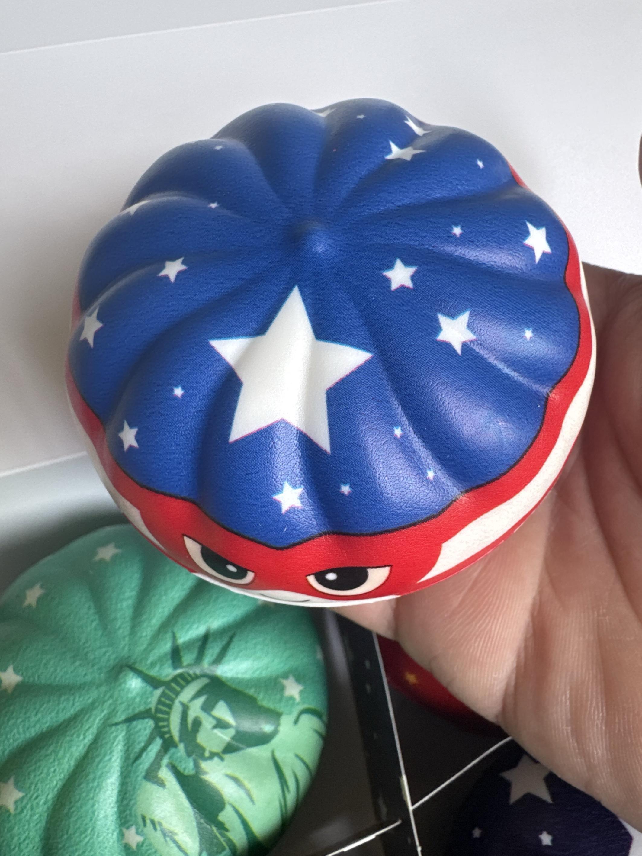 PU Material Slow Rise Squishy Toy 9cm Super Soft Slow Rebound Hand Feel Great for Adults Kids Birthday Gift Reward Prize