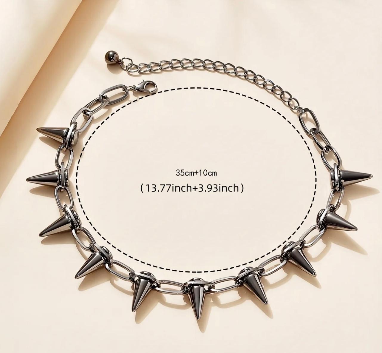 Punk-Inspired Spiked Necklace – Stand Out in Style
