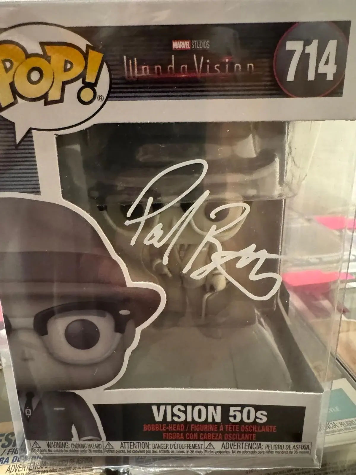 Vision 50s 714 Funko from Wanda vision signed by Paul Bettany