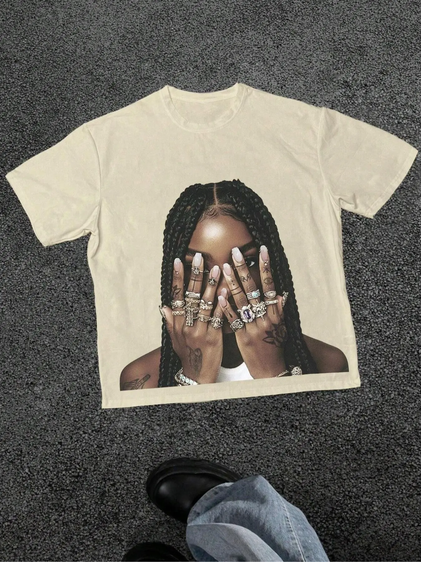 Bling Jewelry Graphic T Shirt - Streetwear Braids Portrait Print Beige Vintage Tee Casual Street Fashion Graphic Design | Trendy Casual Urban Outfit for Men & Women