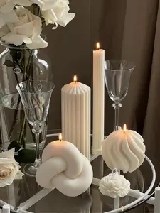 Hand craft Aromatherapy candle - White Color