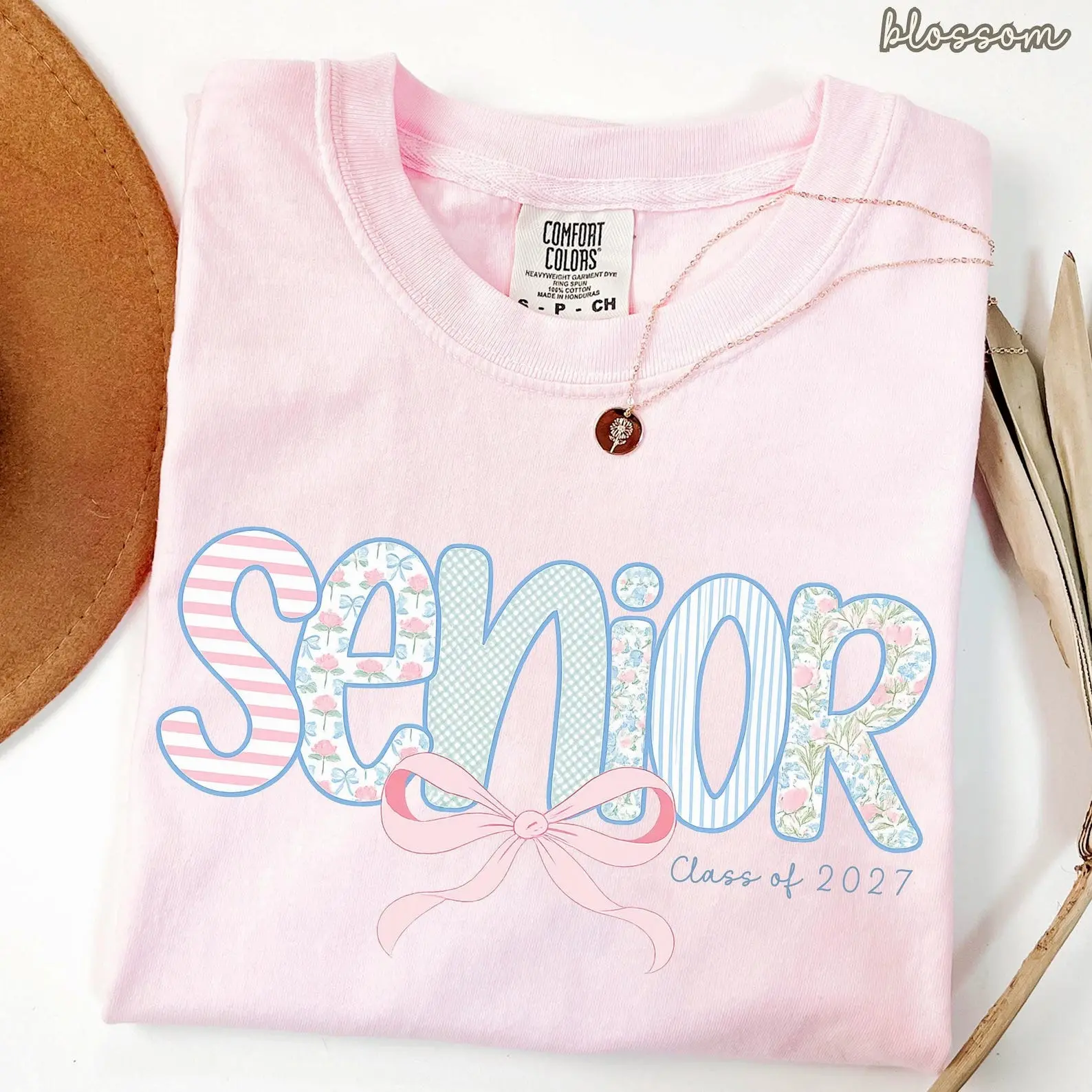 Senior 2027 Girls Comfort Colors Shirt : Floral Preppy Bow High School Senior Tee