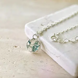Moss Agate Necklace Sterling Silver – Round Green Gemstone Pendant – Dainty Crystal Jewelry – Minimal Nature Necklace – Gift for Her