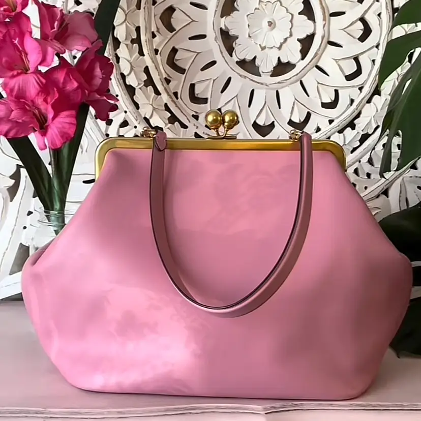 Gen Kiss Lock Frame Bag Handbag Shoulder Bag new design Gen Leather For Men and Women