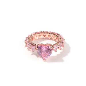 Sparking Pink Heart Rings Cubic Zirconia Iced Out Bling Promise Wedding Band Love Rings For Women Fashion