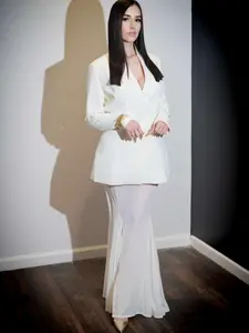 Mia Blazer Set White