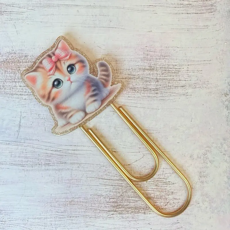 Acrylic Jumbo Paperclip Acrylic Jumbo Paperclip