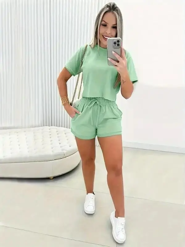Two-Piece Set Women's Color Short Sleeve Crop Tee & Elastic Waist Tie Front Shorts Set, Casual Round Neck T-Shirt & Pocket Shorts for Summer, Summer Outfits 2024, Ladies Clothes for Daily Wear, Womenswear, Cropped Essential Sets