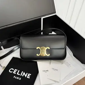 Pre-owned Celine Leather Shoulder Bags 7.8'' R13969 Shoulder Bag C6847539415 0222 T1 Chloe