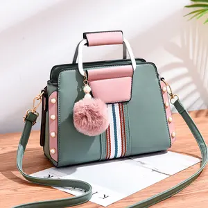 New Versatile Women's Handheld Shoulder Bag with Fashionable Rivets for Outward Color Contrast Trendy Diagonal Cross Women's Bag, Fashionable Design, Versatile Shoulder Bag, Essential for Fashionable Women
