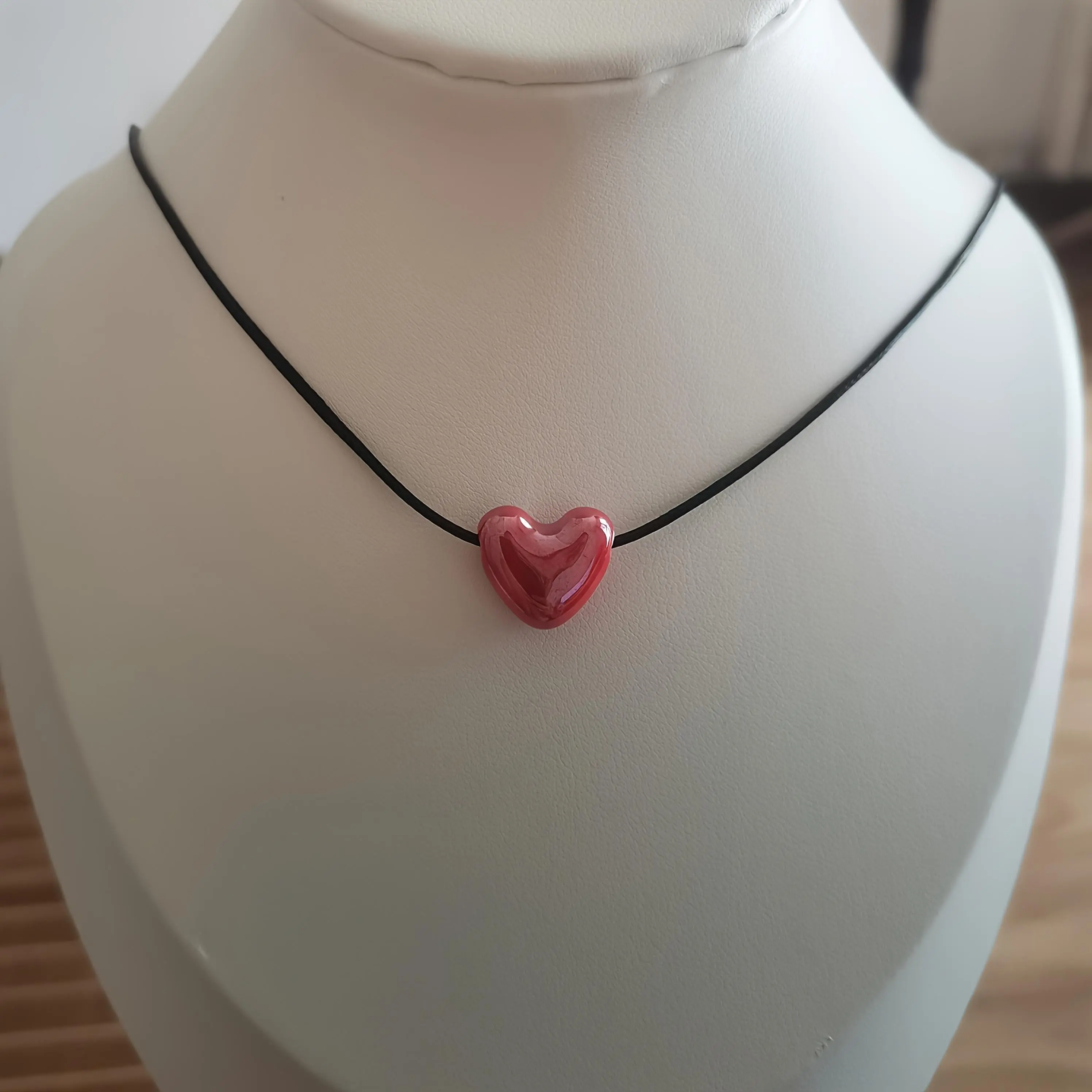 Female Fashionable Heart Embellishment Necklace - Red Ceramic Pendant, Adjustable Cord, Valentine's Day Gift, Daily Wear Loveheart Necklace, Heart Embellishment Necklaces