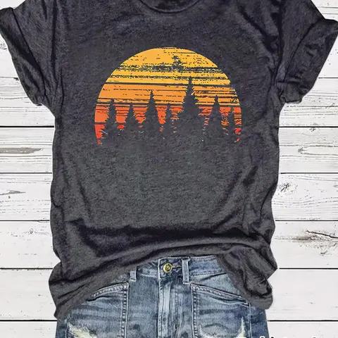 Women's Forest & Sunset Print Round Neck Tee, Casual Streetwear Lightweight Short Sleeve Crew Neck Fit T-shirt for Summer, Fashion Women's Top for Daily Wear Womenswear