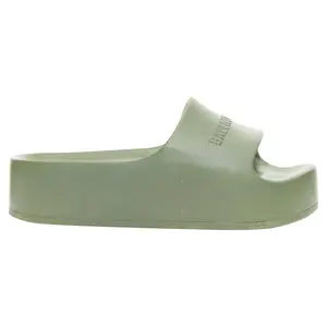 Pre-owned Balenciaga Women's Balenciaga green rubber pool slides by Rebag