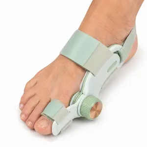 Adjustable Toe Corrector for Women & Men – Knob Comfort Fit, Soft Silicone Pad, Everyday Wear Design