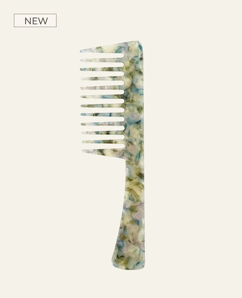 THE XIRÜ COMB No. 01