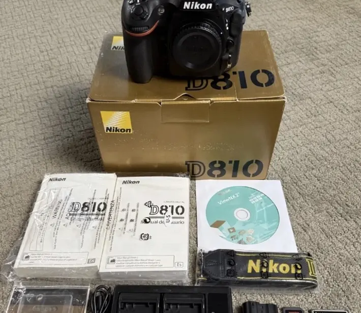 Brand Nikon D810 45.7MP Digital SLR Camera with Nikon MB-D18 Battery New