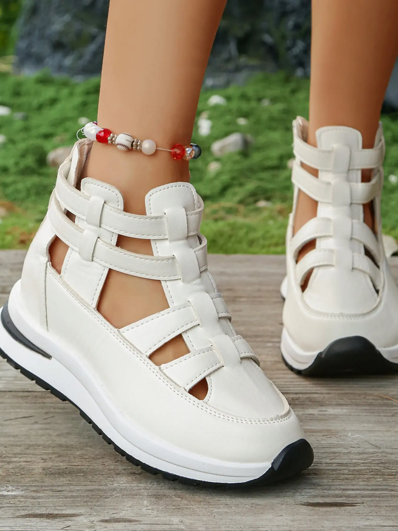 Summer New Wedge Heel Casual Sandals Open Toe Hollow Out Breathable Women's Large Size Chunky Thick Sole Velcro Shoes Fashion Sandals