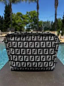 Pre-owned FENDI canvas Toiletry Bags Cosmetic Pouch