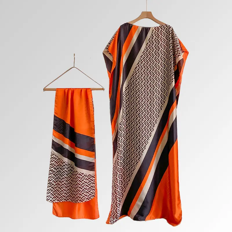 23-Labyrinth Grid Orange