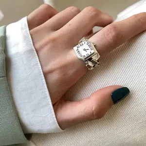 Vintage Silver Color Roman Numeral Watch Shaped Rings for Men Women Clock Design Open Ring Fashion Trend Jewelry Party Gifts