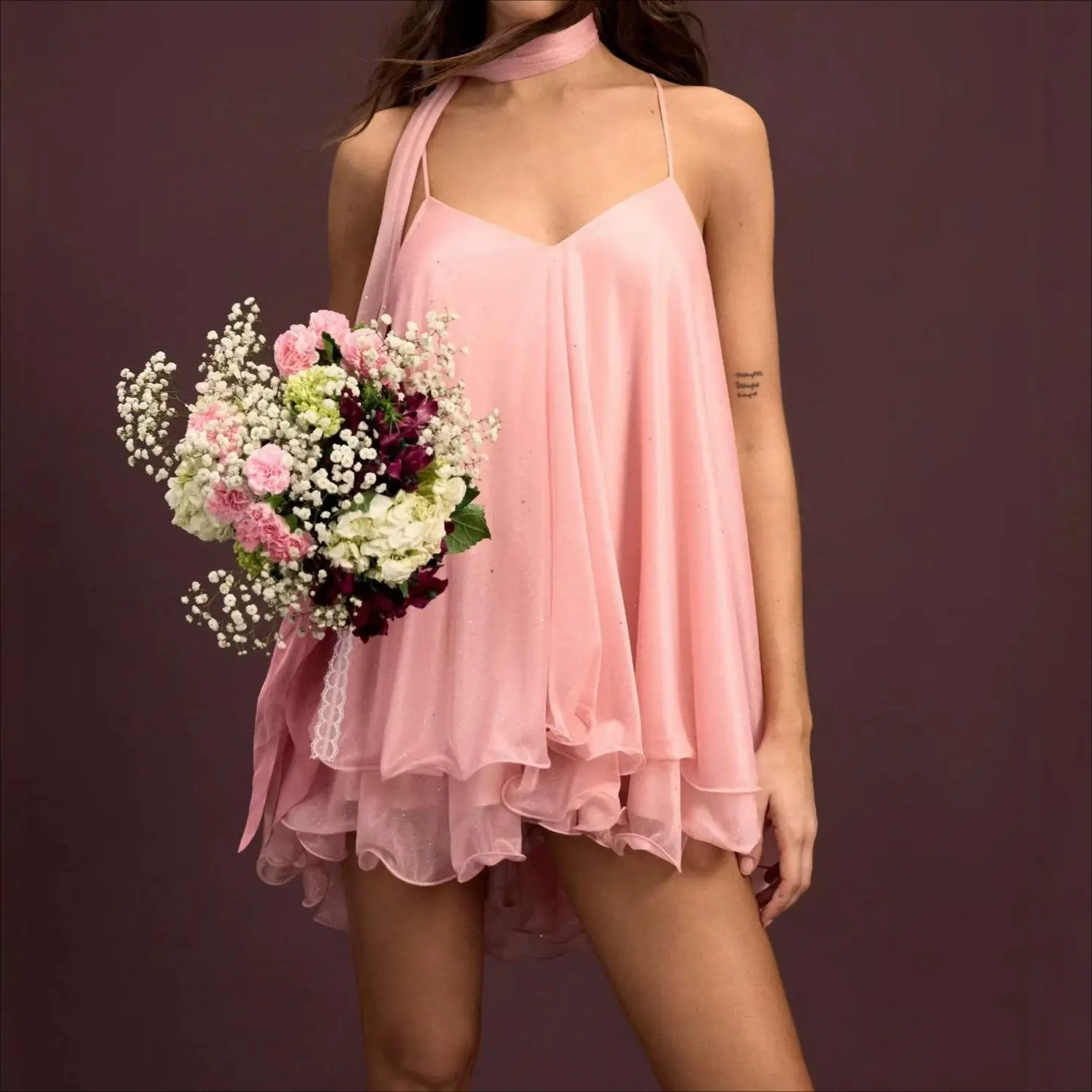 V-Neck Halter Ruffled Hem Tulle Glitter Mini Dress Casual Wear Sexy Glamorous Women's Party Clubbing Festival Gown, Oversized Loose Fit Bounce Sundress with Scarf for Summer SohoChic