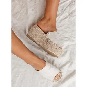 Therapy Sable Platforms