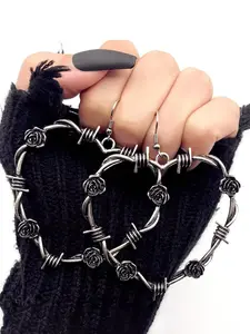 Vintage Punk Alloy Gothic Thorn Rose Heart Party Earrings, Bold Women's Jewelry, Unique Fashion Accessory, Perfect for Events, Statement Earrings, Punk Style Earrings