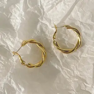[springtok] twist earrings twist earrings pair of earrings for women