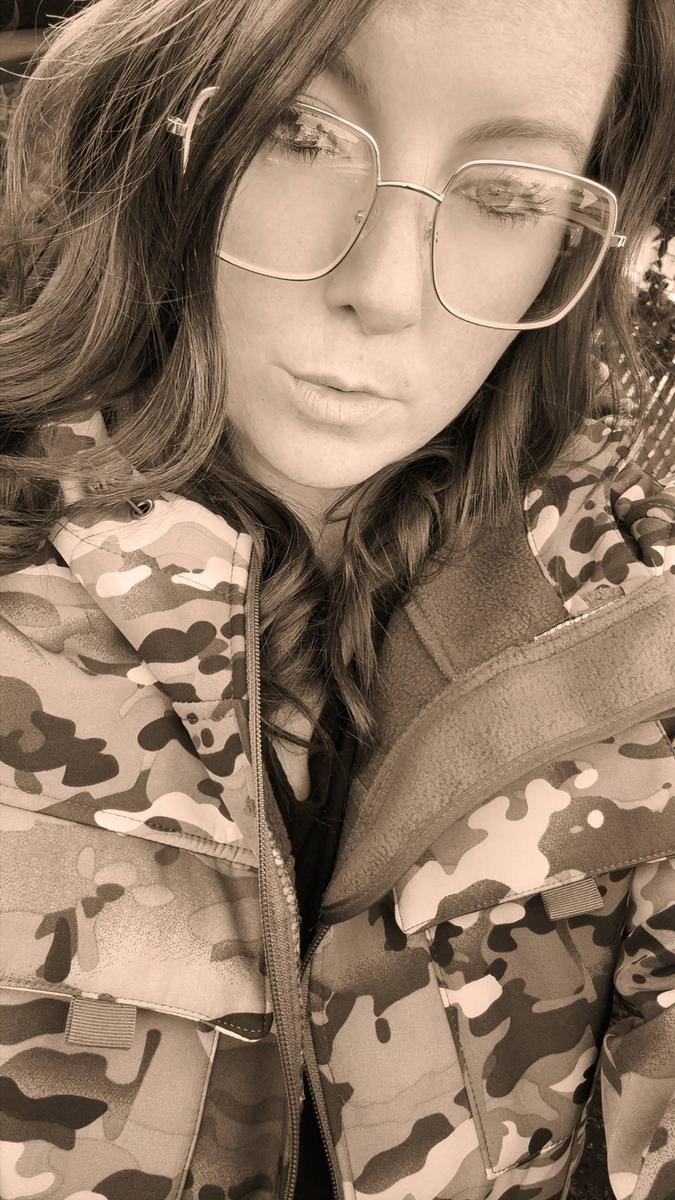 Item: Military green, XL