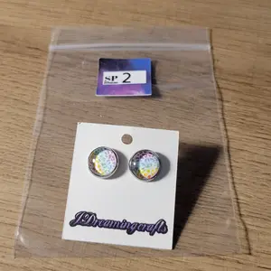 10mm Leopard Print Rainbow Background Straight Post Earrings