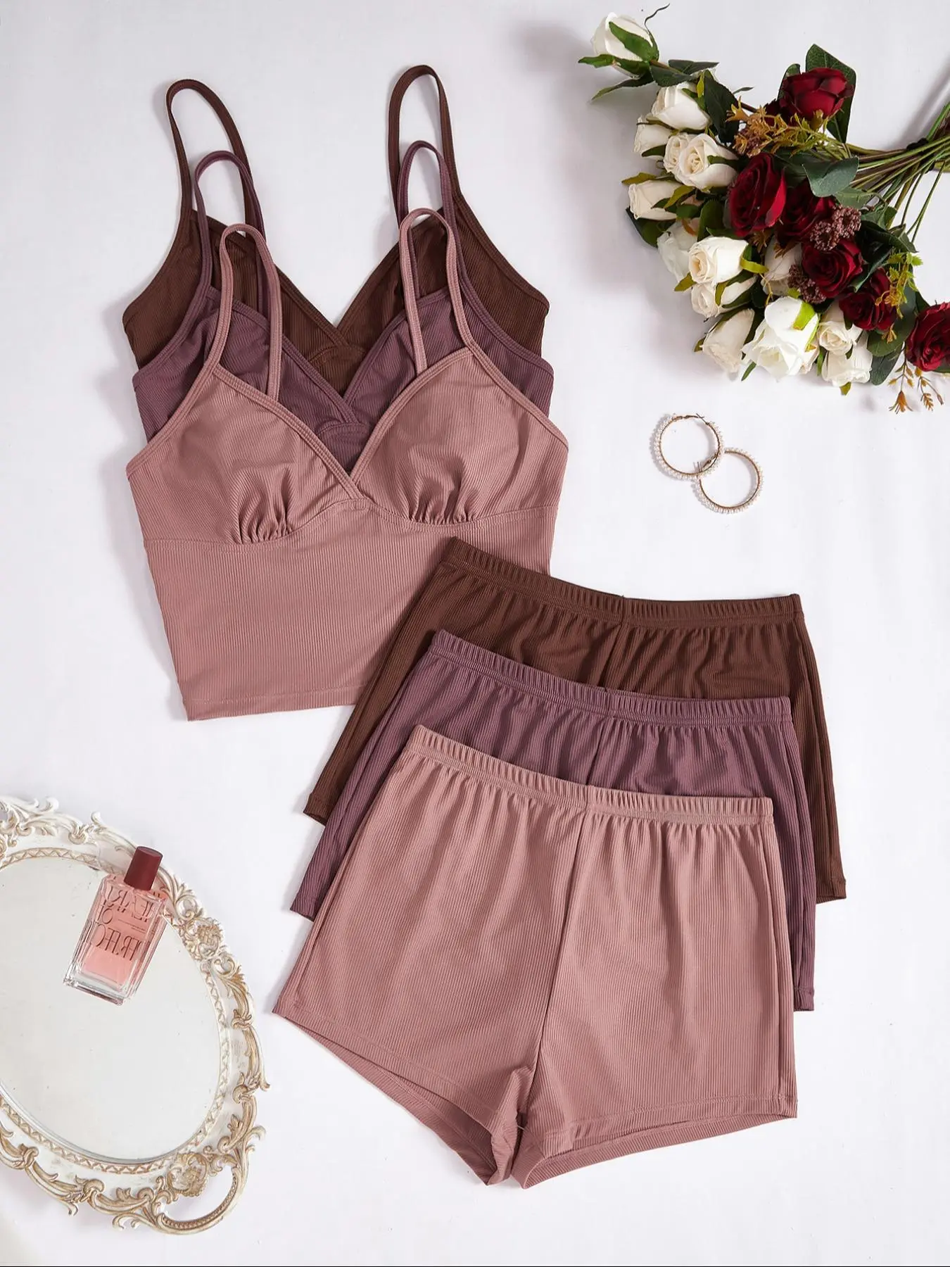 Women's Solid Color Crop Cami Top & Elastic Waist Shorts Pyjama Set, Casual Comfy Chic Spaghetti Strap Camisole & Shorts Pj Set, Ladies Summer Sleepwear
