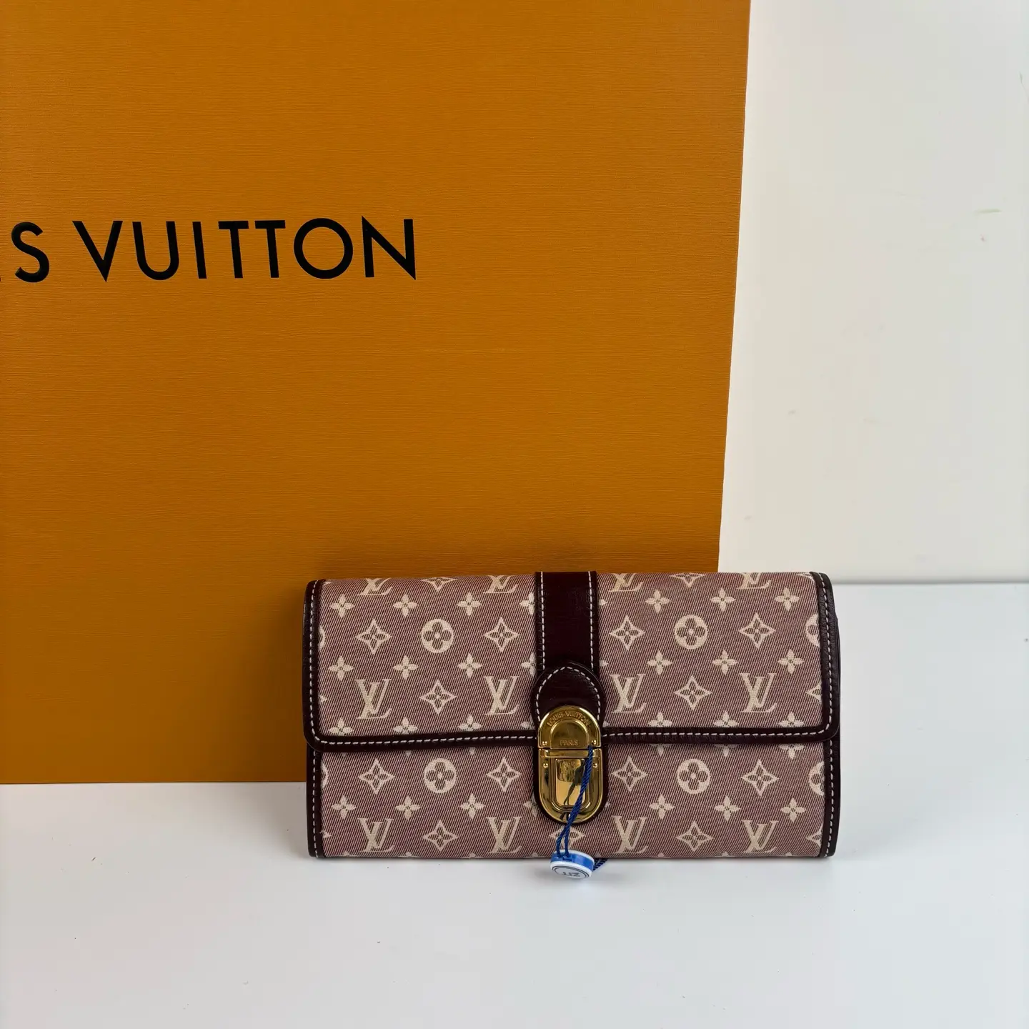 Pre-owned Louis Vuitton Pink Flap Gold Hardware Shoulder Bag CC0172