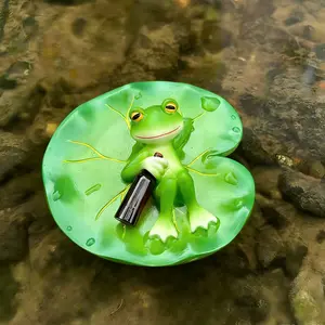 Resin Reclining Lotus Leaf Frog Ornament - Summer Cool Floating Decor for Garden Ponds, Whimsical Desktop Accessory (Home Decor Statue & Waterscape Craft)