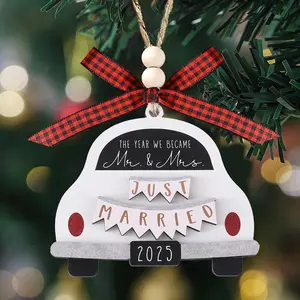Just Married 2025 Wedding Car Decor, 2 Layer Carved Wooden Ornament, Anniversary Wedding Gifts, Creative Car Shape Wedding Ornament, Romantic First Christmas As Mr and Mrs, Christmas Tree Ornament Hanging Decor, Wedding Gifts for Newlyweds