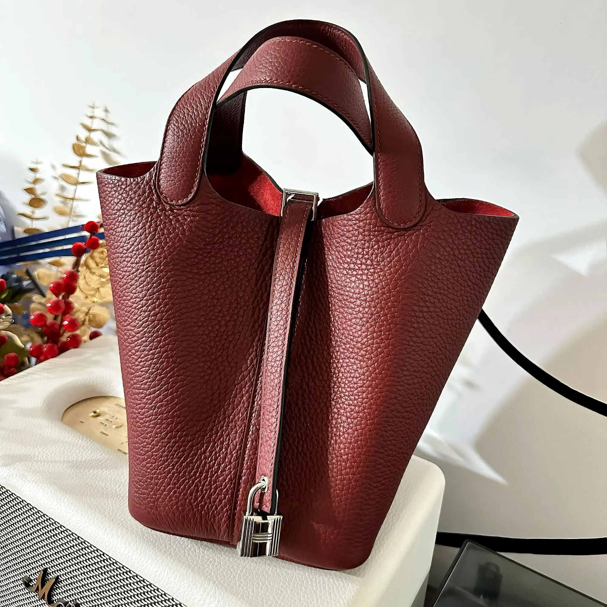 Pre-owned HERMÈS 1338 ROUGE H authentic Bucket bags picotin lock PM18 clemency tote for women top handle fashion