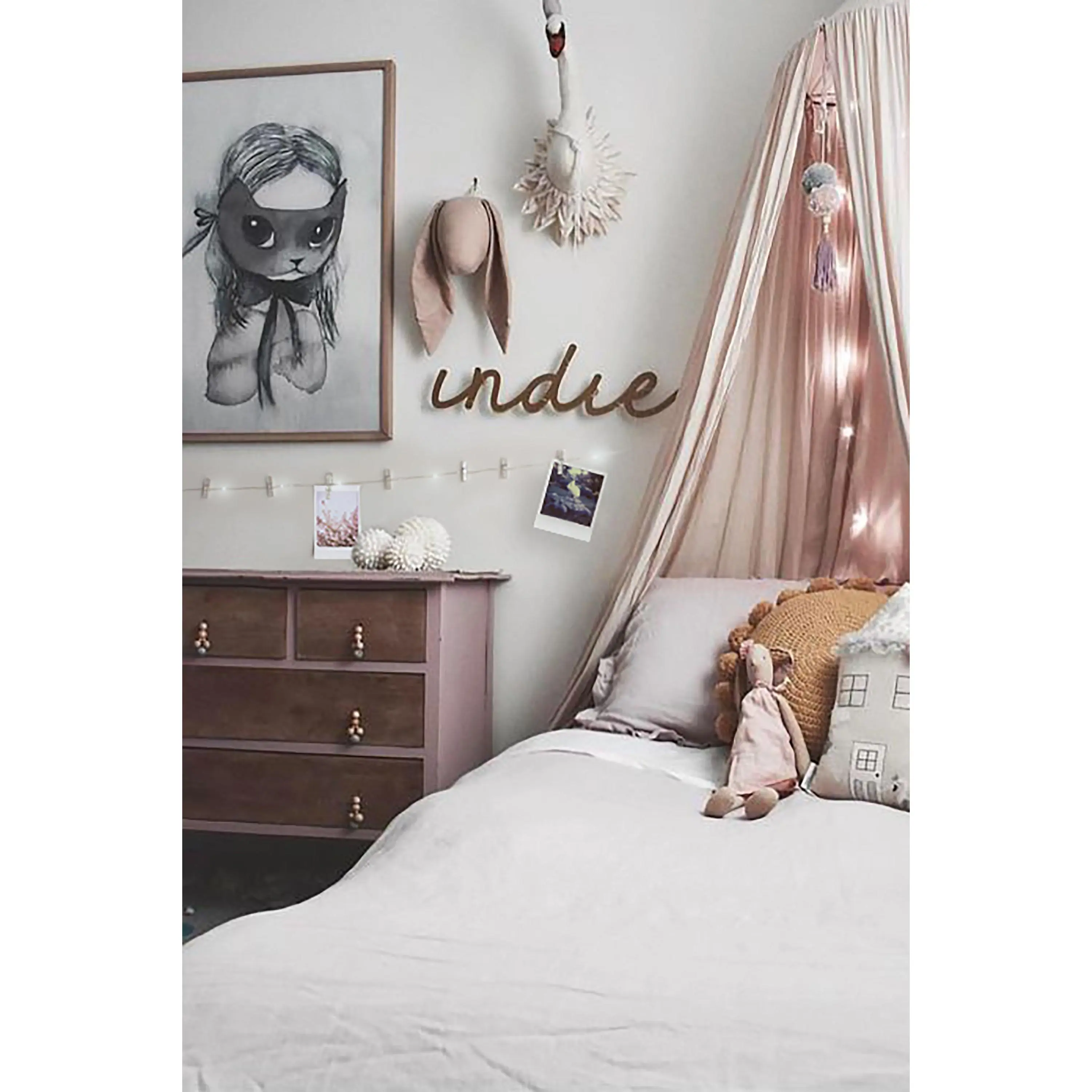 Perfect Holiday 36 LED Iridescent Photo Clip String Lights Battery Operated Decorative Display Lights