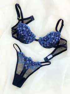 1988 ITALIAN SHAPED DESIGN UNDERWEAR SET - (36B/34C/32D)