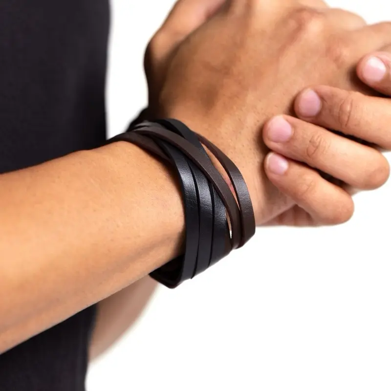 Men’s leather snap bracelet