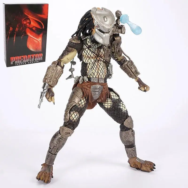 NECA Ultimate Series Classic Movie 7-in Jungle Hunter vs Alien Egg A PVC Action Figure, 6-8 Years Collectible Model Toy, About 20cm