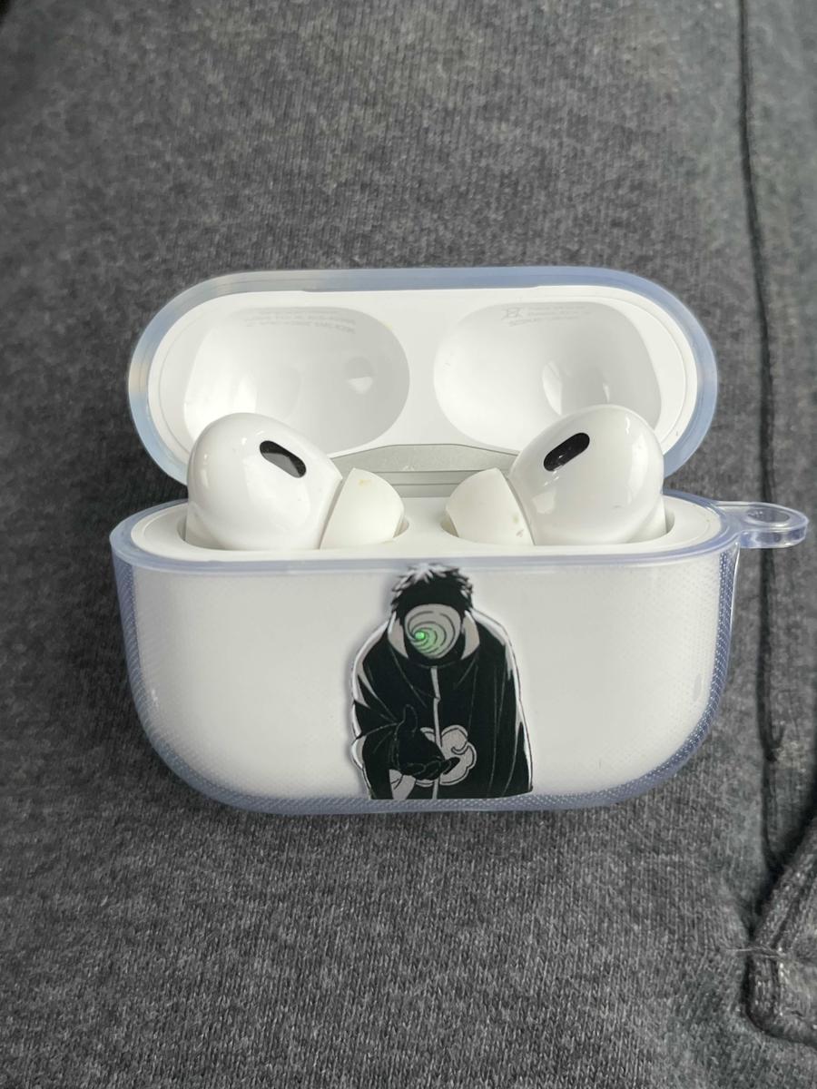 Item: Obito Uchiha 2, AirPods Pro 2