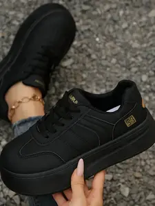 Women's Casual Sporty Skate Shoes, Fashionable Casual Sneakers, Comfortable Slip-On Sneakers for Daily Wear, Stylish Low-Top Design, Perfect for Skating and Walking