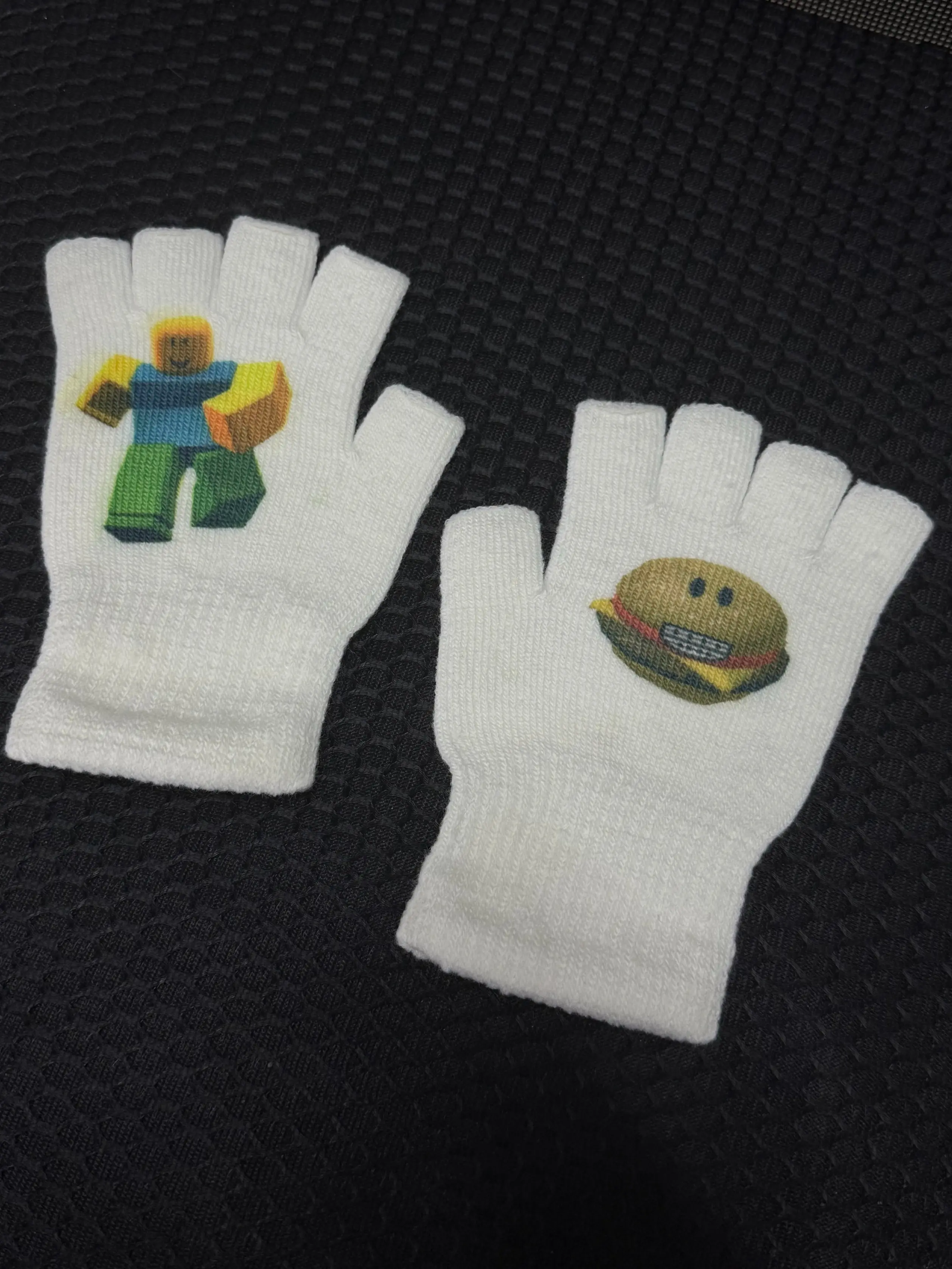 Unisex Fashion Gloves, Fun Accessory, All-Season Wear, Y2K Style Fingerless Mitts, Slim-Fit Design, Moderate Fabric Thickness, Hamburger