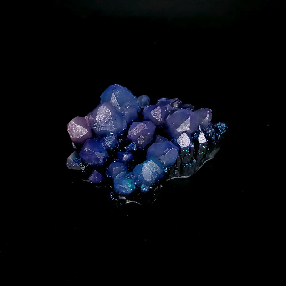 Large Crystal Clusters