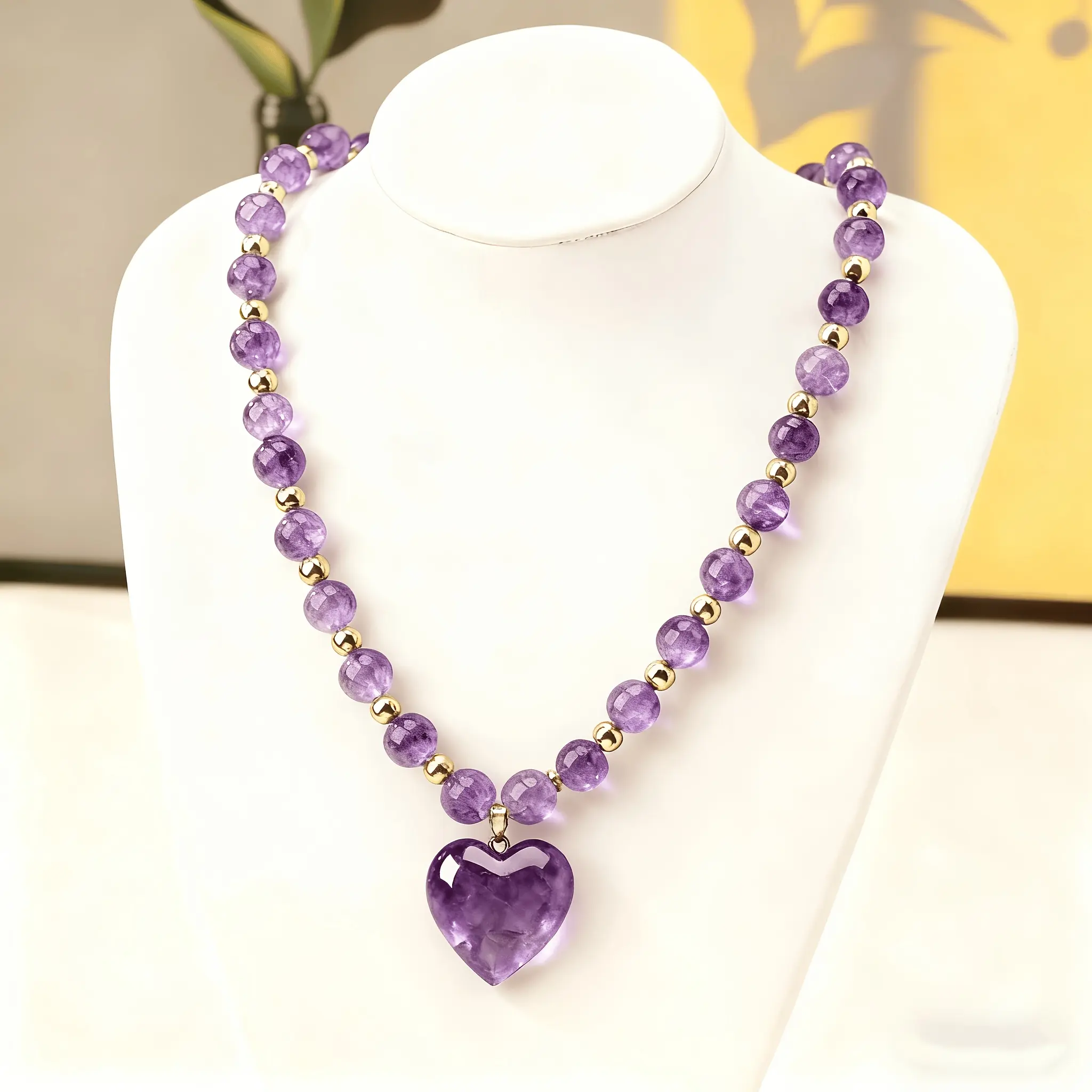 Women's Natural Amethyst Heart-Shaped Necklace - High-Quality Elegant Costume Jewelry, Romantic Accessories, Natural Gemstone Chain Jewelry Necklaces, Unique Gift Choice