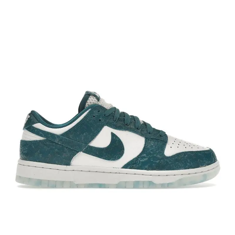 Nike Women's Dunk Low Ocean, from StockX Nike Women's Dunk Low Ocean, from StockX