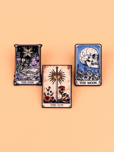 3pcs/set Cartoon Sun Star Flower Skull Brooch Drop Set Pins, Tarot Design Zinc Alloy Badges, Perfect Gift for Friends, Casual Style, All Seasons