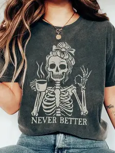 Women's Vintage Skull Graphic T-Shirt, Casual Short Sleeve Top for Everyday Wear, Retro 90s Style Womenswear Clothing for All Seasons