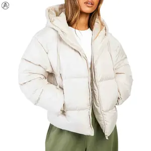 Arssm Women’s Cropped Hooded Quilted Coat – Lightweight Zip-Up Winter Jacket with Pockets for Warmth & Casual Street Style